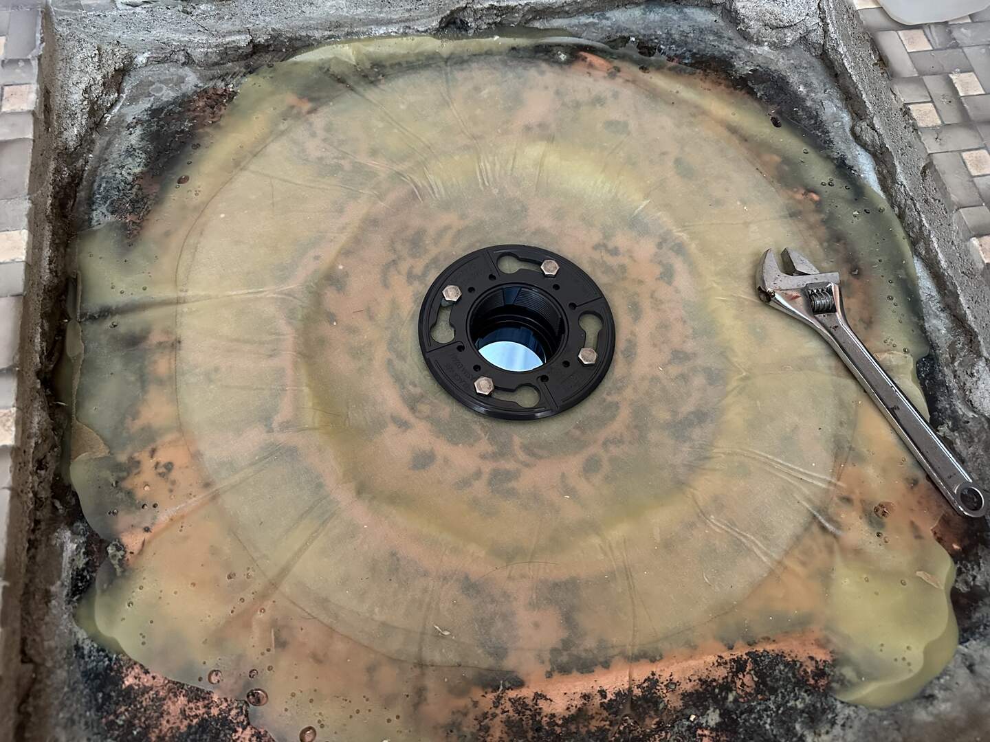 Top flange bolted in
